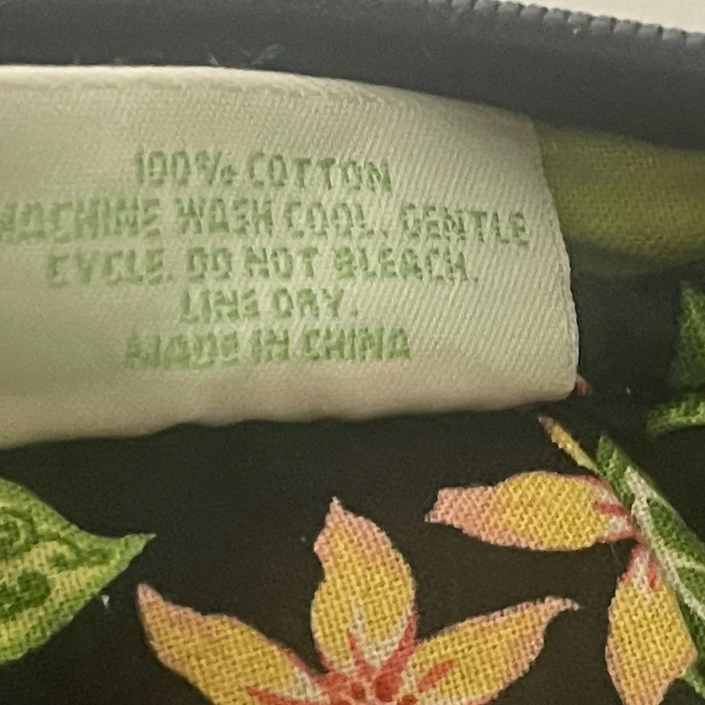 Vera Mont floral construction